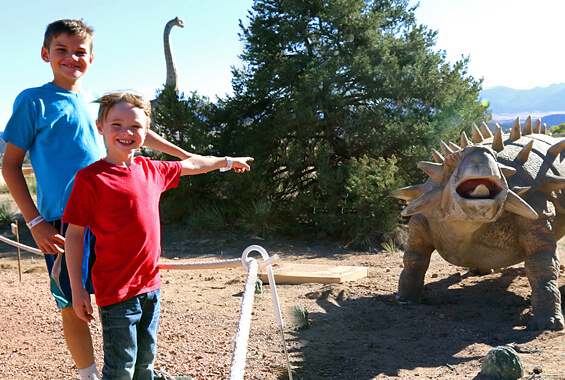 dinodiscovery001